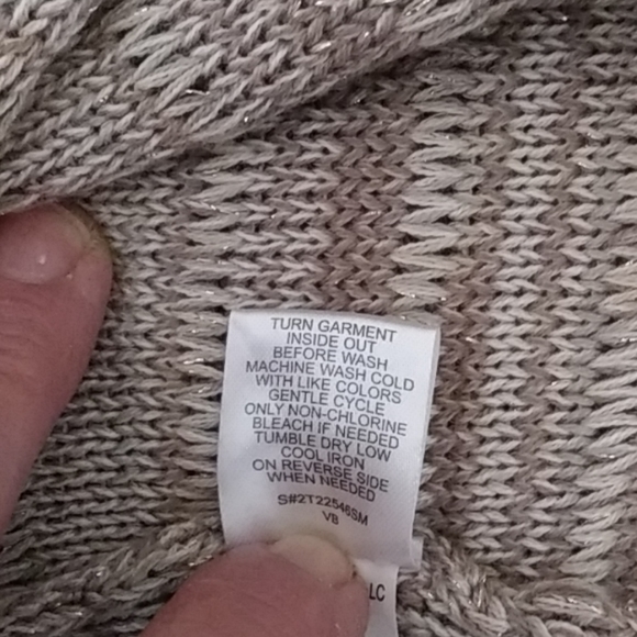 Long Sweater - Picture 5 of 5